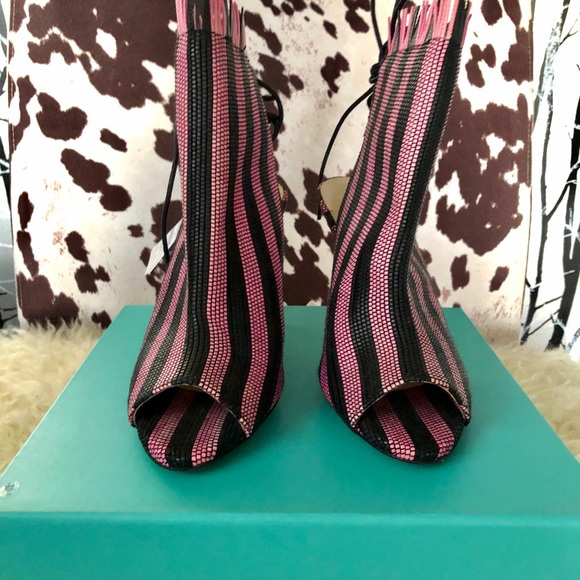 Zara Black / Pink Fuchsia woven mesh striped fringe slingback heel sandals NWT - Picture 4 of 13
